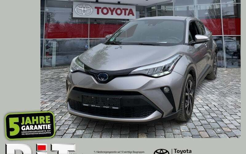 Metalstreamgrau metallic Gebraucht 2022 Toyota C-HR Team SUV | 23.990 € (Guter Preis) - Bild 1/4