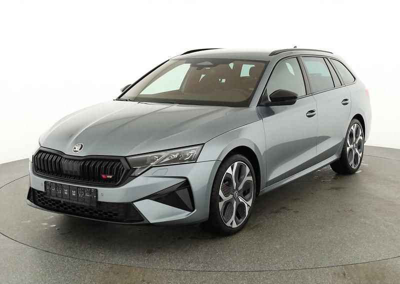 Neu Skoda Octavia RS 265 PS (194 kW) 2025 Platin grau metallic Kombi