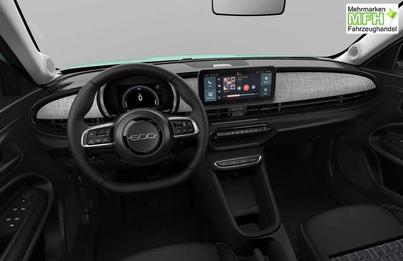 Neu Fiat 600 145 PS (106 kW) 2025 Mare grün metallic SUV