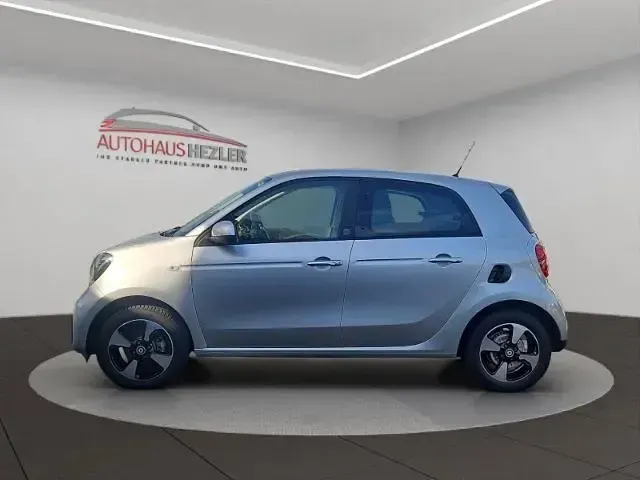 Occasion Smart ForFour Electric Drive 60 kW (82 ch) 2021 Argent Berline