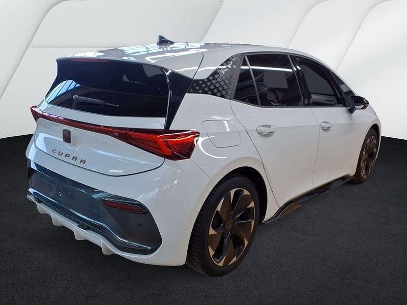 Second-hand Cupra Born 169 kW (231 CP) 2025 Alb Hatchback