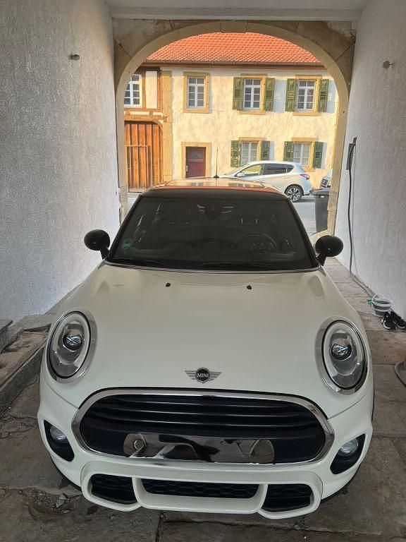 Weiß Gebraucht 2015 Mini Cooper D Kleinwagen | 8.000 € (Fairer Preis) - Bild 1/4