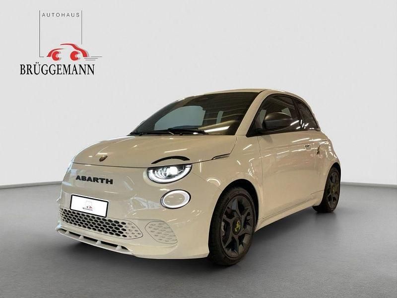Neu Abarth 500e 114 kW (155 PS) 2025 Weiß Kleinwagen