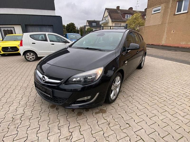 Karbonschw graphitschw midnigh Gebraucht 2014 Opel Astra Active Kombi | 3.300 € (Superpreis) - Bild 1/4