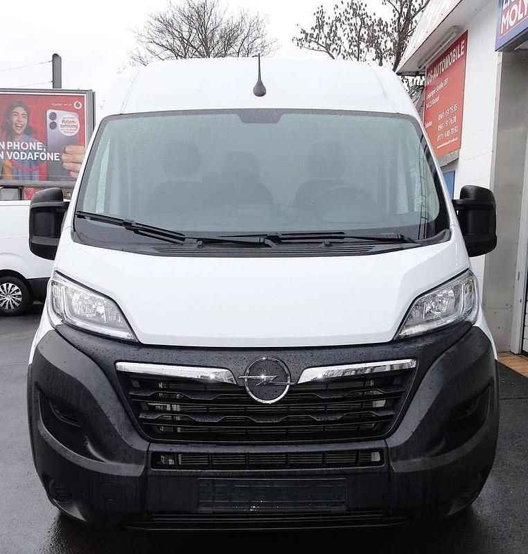 Gebraucht Opel Movano 140 PS (102 kW) 2024 Weiß Van