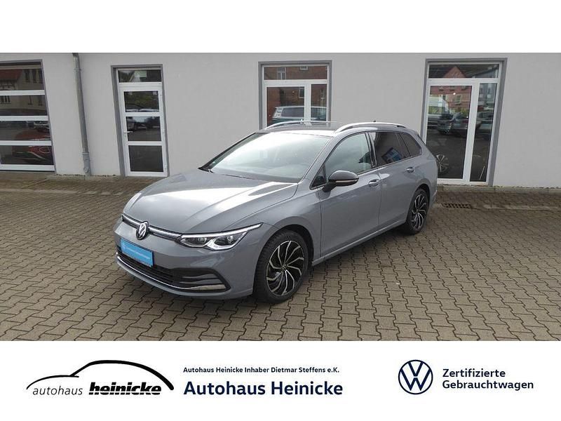 Gebraucht VW Golf VIII Active 110 PS (80 kW) 2023 Andere farbe Kombi