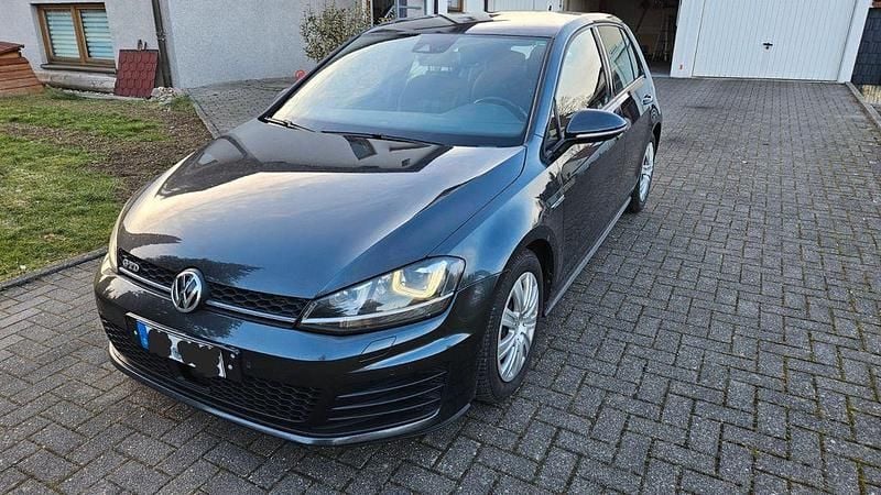 Gebraucht VW Golf VII GTD 184 PS (135 kW) 2014 Schwarz Limousine