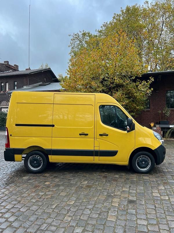 Gebraucht Opel Movano 140 PS (102 kW) 2020 Gelb Van