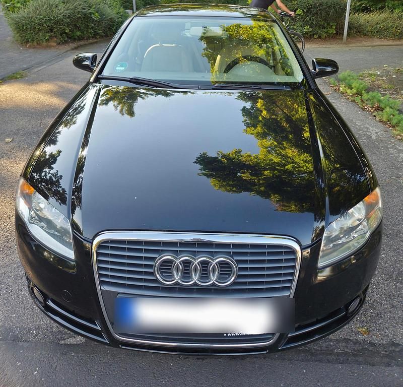 Schwarz Gebraucht 2005 Audi A4 Sport Limousine | 4.200 € (Etwas zu teuer) - Bild 1/4