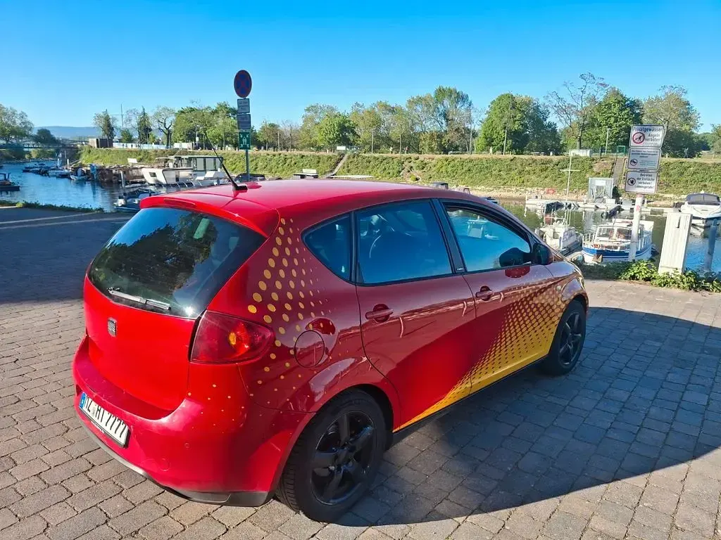 Gebraucht Seat Altea Ecomotive 106 PS (77 kW) 2015 Rot Limousine