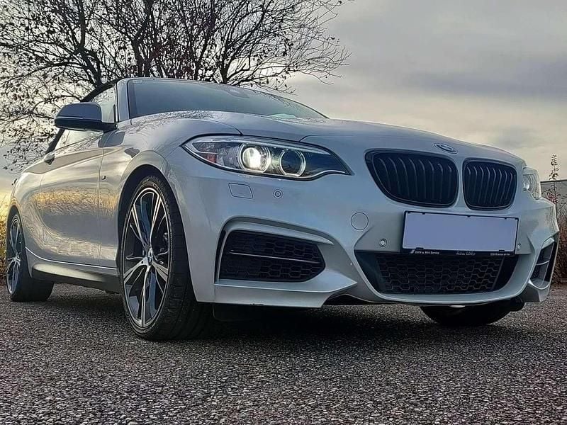 Weiß Gebraucht 2015 BMW M235 Cabrio | 24.998 € (Fairer Preis) - Bild 1/4