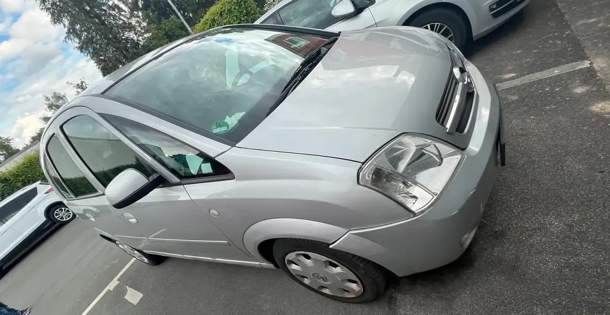 Gebraucht Opel Meriva 116 PS (85 kW) 2005 Silber Van / Kleinbus