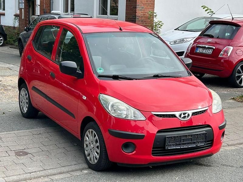 Rot Gebraucht 2009 Hyundai i10 Edition+ Kleinwagen | 2.500 € (Fairer Preis) - Bild 1/4