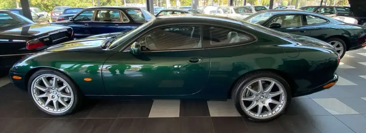 Gebraucht Jaguar XKR 396 PS (291 kW) 2002 Grün Coupé