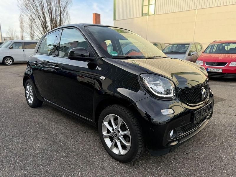 Schwarz Gebraucht 2015 Smart ForFour Basis Kleinwagen | 6.500 € (Guter Preis) - Bild 1/4