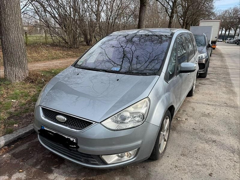 Gebraucht Ford Galaxy Titanium 145 PS (106 kW) 2008 Silber Van / Kleinbus