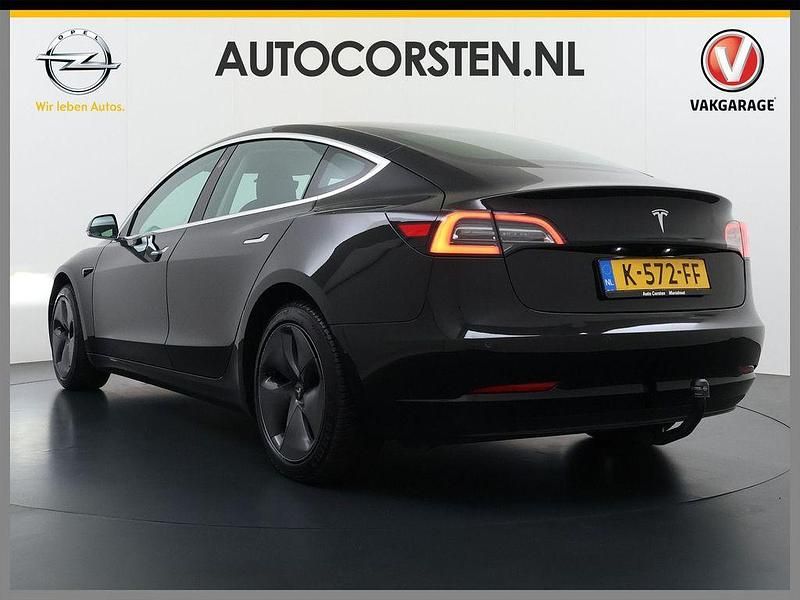 Gebraucht Tesla Model 3 Standard Range 239 kW (325 PS) 2020 Schwarz Limousine