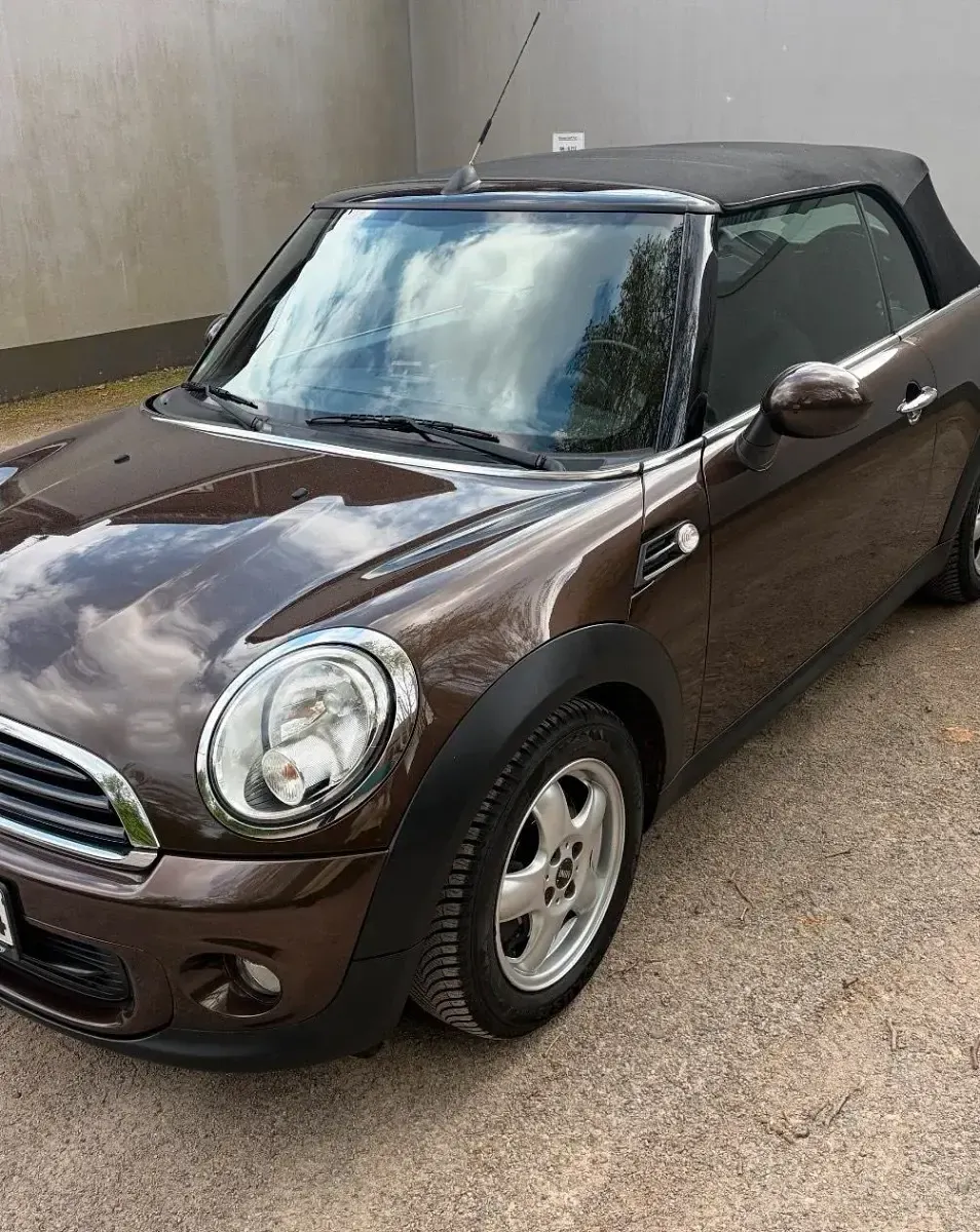 Gebraucht Mini One Cabriolet 75 PS (55 kW) 2011 Braun Cabrio