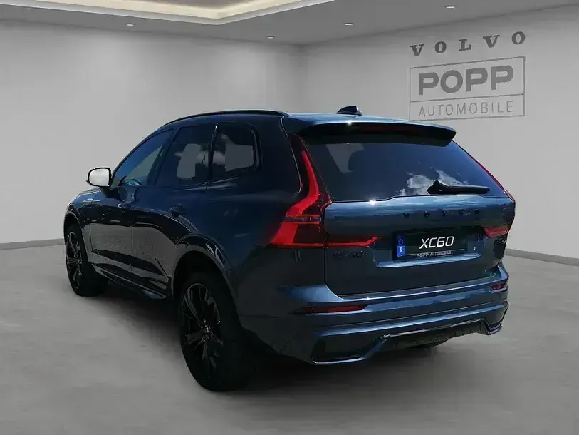 Gebraucht Volvo XC60 Plus 250 PS (183 kW) 2025 Denim blue SUV
