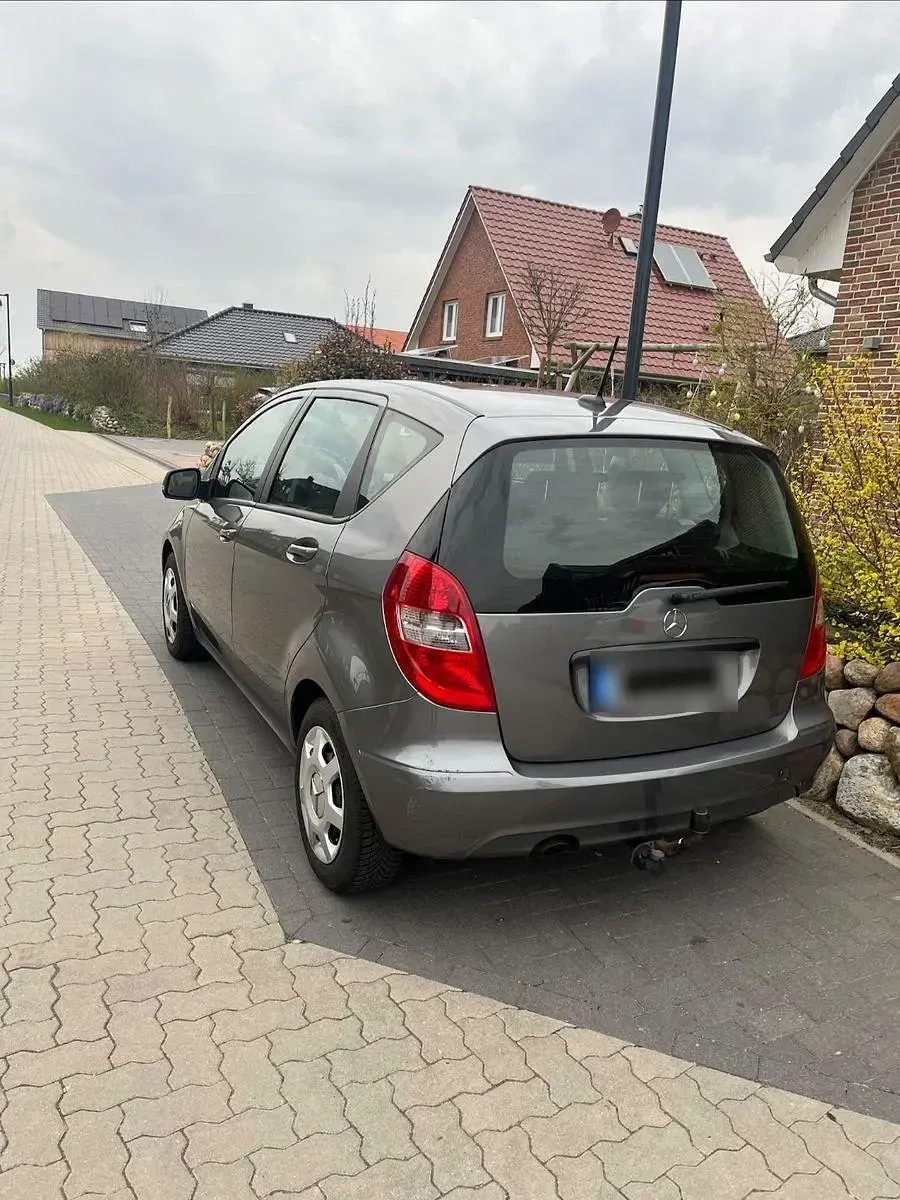 Gebraucht Mercedes A180 116 PS (85 kW) 2011 Van / Kleinbus