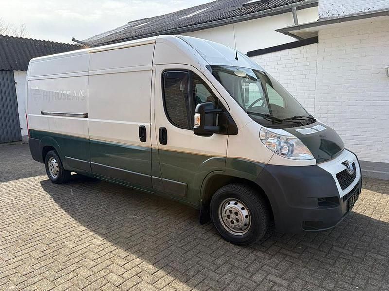 Gebraucht Peugeot Boxer 150 PS (110 kW) 2012 Van