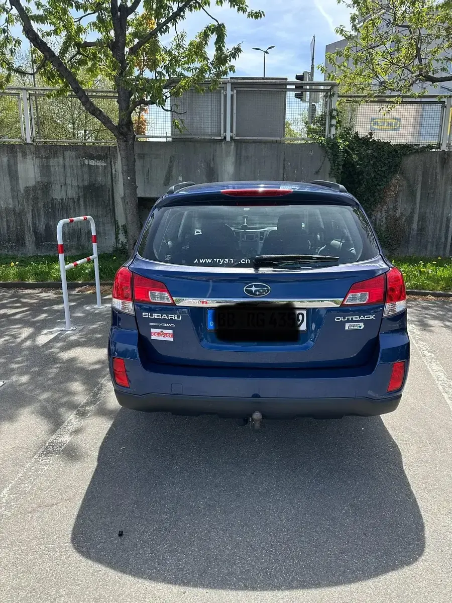 Second-hand Subaru Outback 150 CP (110 kW) 2013 Albastru Break
