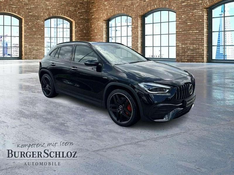 Gebraucht Mercedes GLA35 AMG AMG 306 PS (225 kW) 2022 Metalliclack kosmosschwarz SUV