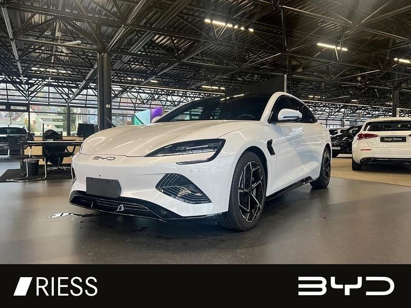Weiß Neu 2025 BYD Seal Limousine | 43.790 € (Guter Preis) - Bild 1/4