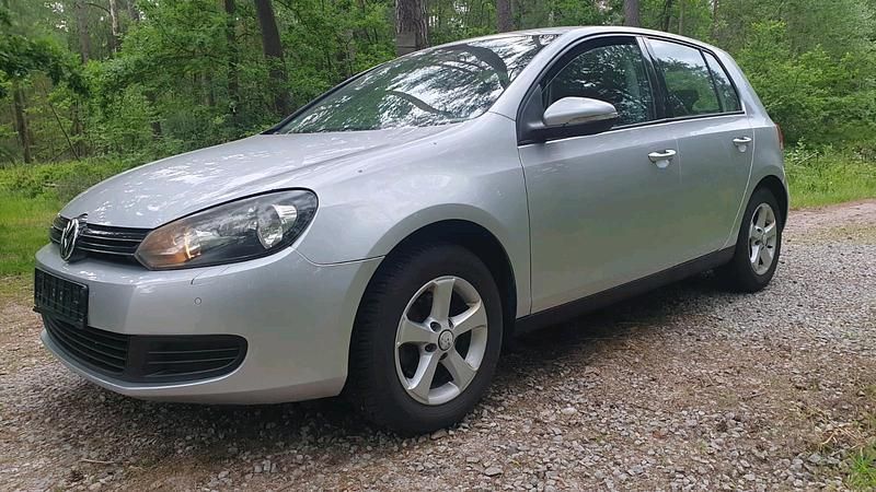 Gebraucht 2009 VW Golf VI Kleinwagen | 2.300 € (Superpreis) - Bild 1/4