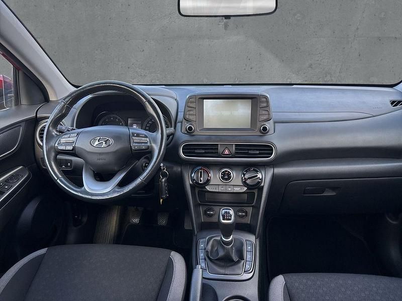 Gebraucht Hyundai Kona Trend 120 PS (88 kW) 2018 Rot SUV