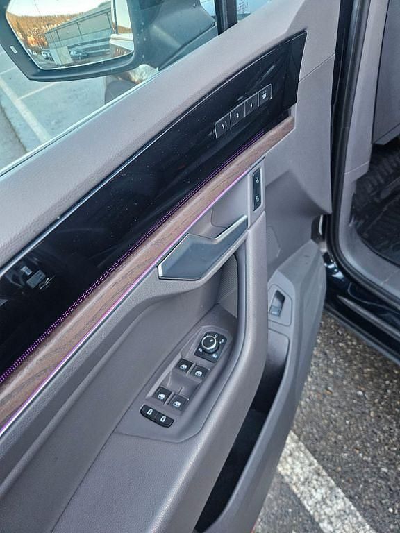 Gebraucht VW Touareg 231 PS (169 kW) 2021 Schwarz SUV