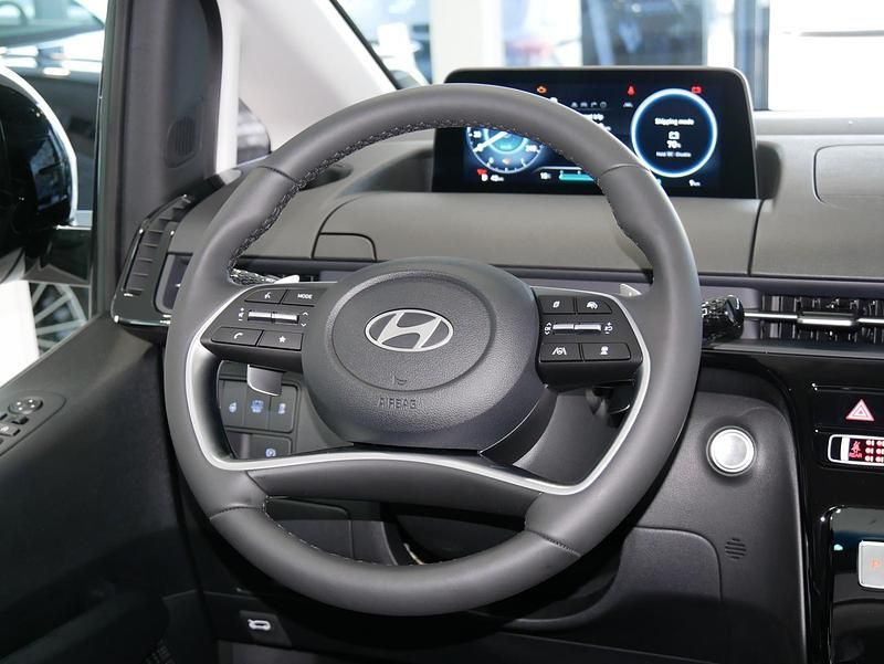 Neu Hyundai Staria Trend 224 PS (164 kW) 2026 Creamy white / sol Van / Kleinbus