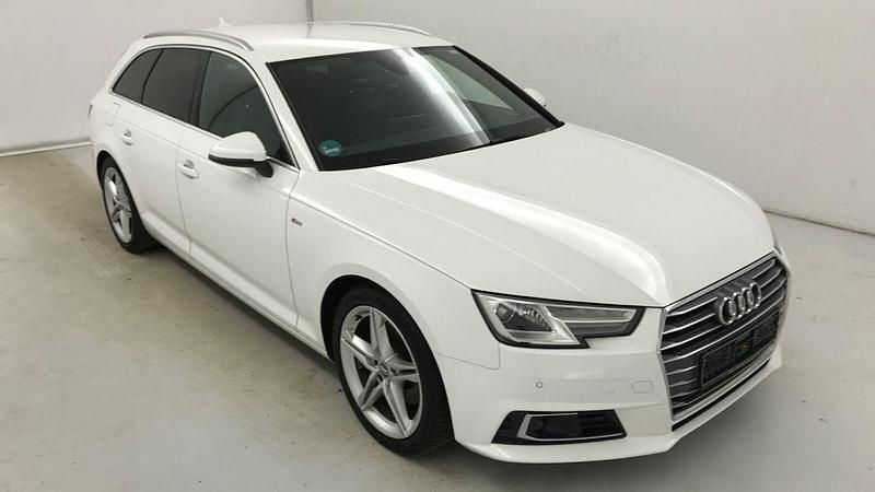 Gebraucht Audi A4 S-Line 150 PS (110 kW) 2018 Weiß Kombi