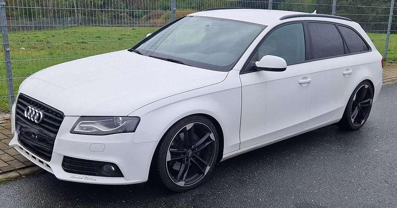 Weiß Gebraucht 2009 Audi A4 Ambiente Kombi | 5.999 € (Fairer Preis) - Bild 1/4