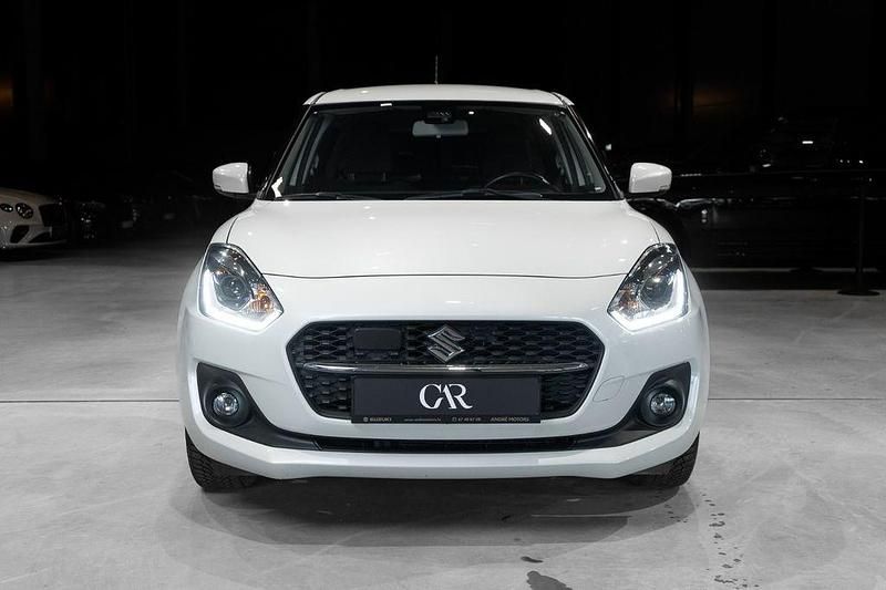 Gebraucht Suzuki Swift Comfort 83 PS (61 kW) 2021 Weiß Kleinwagen