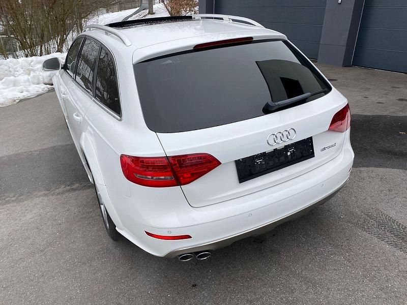 Gebraucht Audi A4 Allroad S-Line 170 PS (125 kW) 2011 Weiß Kombi