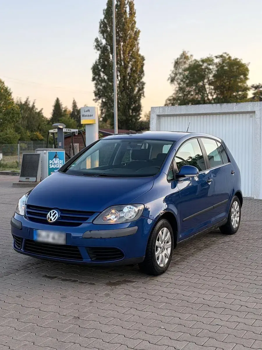 Gebraucht VW Golf V 103 PS (75 kW) 2005 Blau Kleinwagen