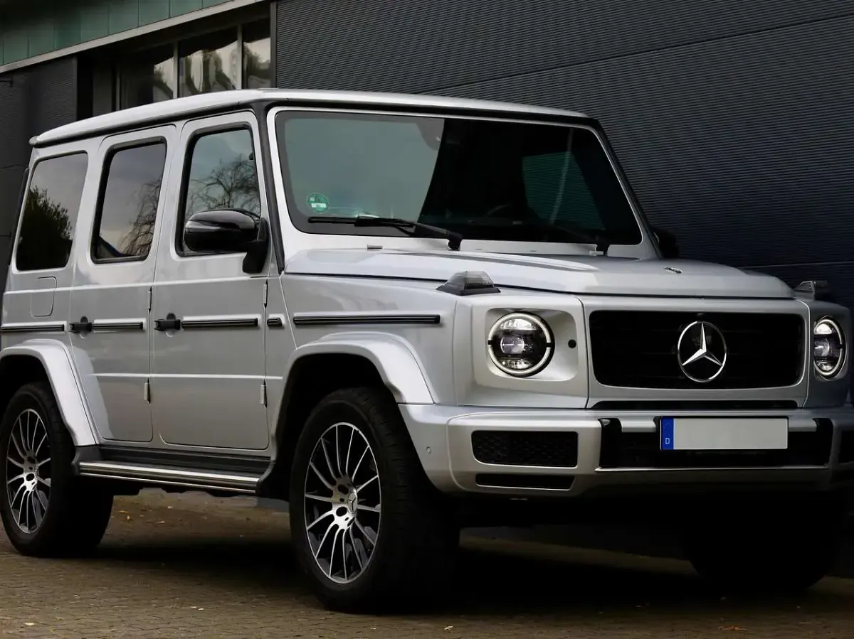 Gebraucht Mercedes G350 AMG line 286 PS (210 kW) 2020 Iridiumsilber metallic SUV