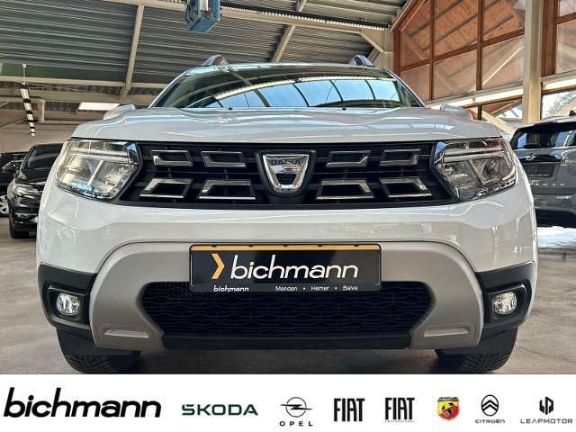 Gebraucht Dacia Duster Prestige 131 PS (96 kW) 2022 Weiss SUV