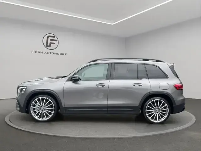 Gebraucht Mercedes GLB35 AMG 306 PS (225 kW) 2021 Grau SUV
