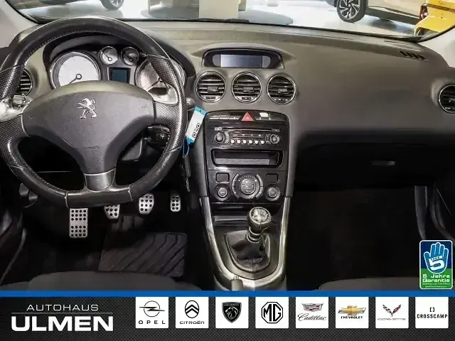Gebraucht Peugeot 308 CC Active 156 PS (114 kW) 2014 Grau Cabrio