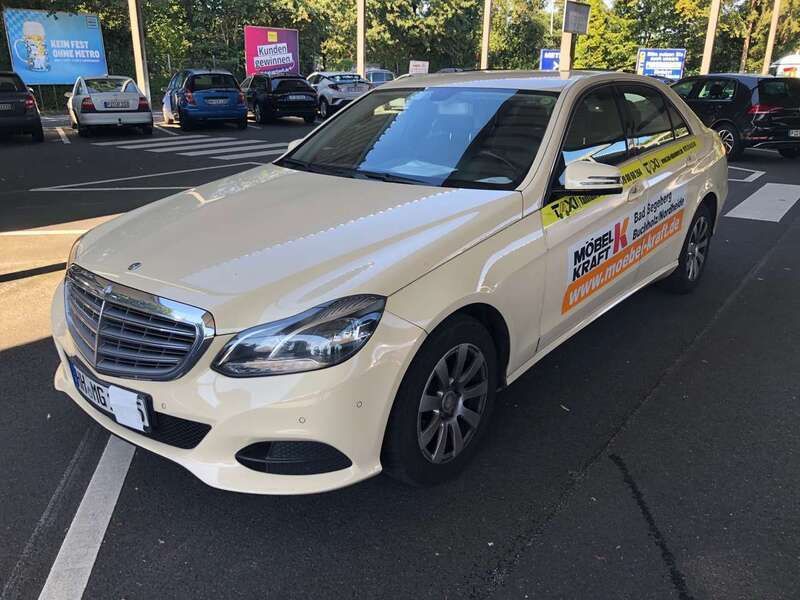 Beige Gebraucht 2013 Mercedes E200 Limousine | 6.900 € (Guter Preis) - Bild 1/4