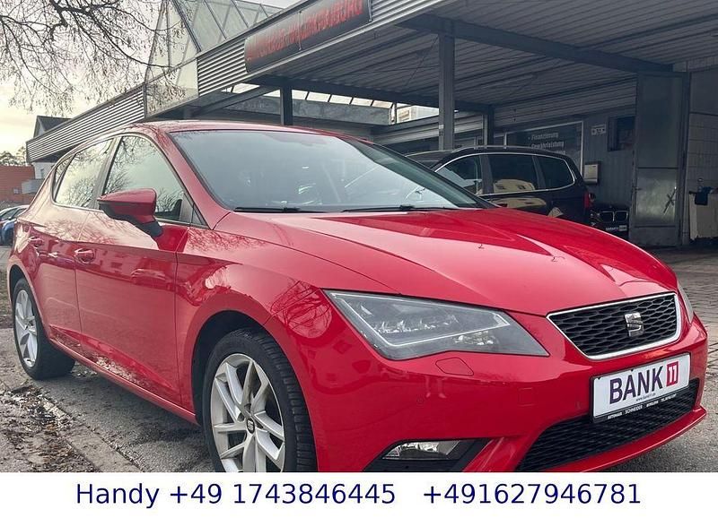 Gebraucht Seat Leon Style 105 PS (77 kW) 2014 Rot Limousine
