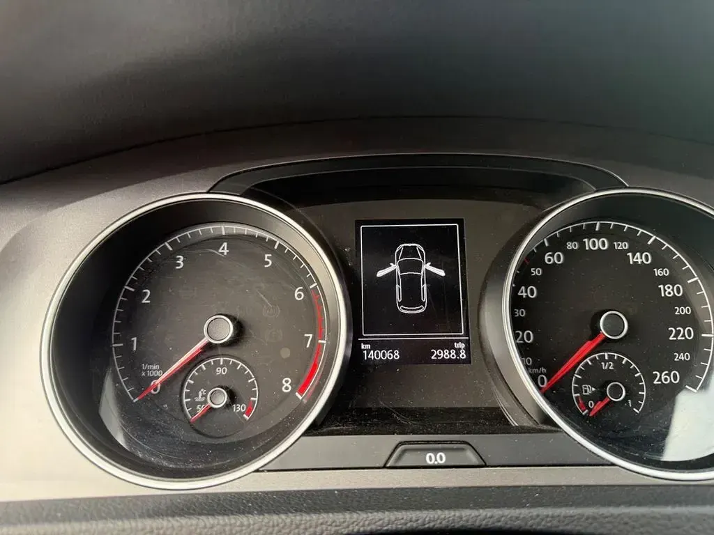 Gebraucht VW Golf VII LOUNGE 125 PS (91 kW) 2015 Blau Limousine