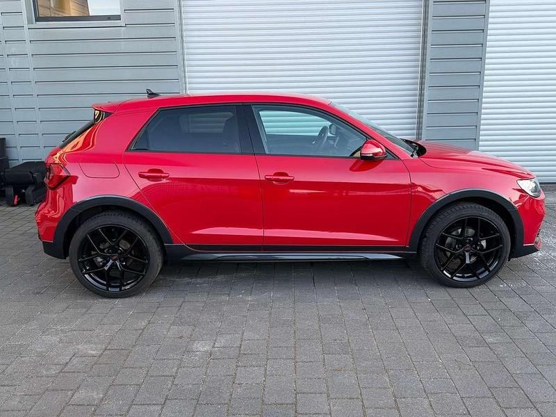 Gebraucht Audi A1 Sport 116 PS (85 kW) 2024 Progressive rot Kleinwagen