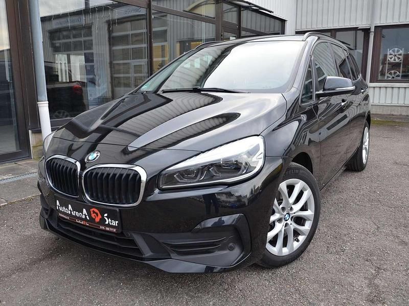 Gebraucht BMW 218 Advantage 150 PS (110 kW) 2022 Black sapphire metallic Van / Kleinbus