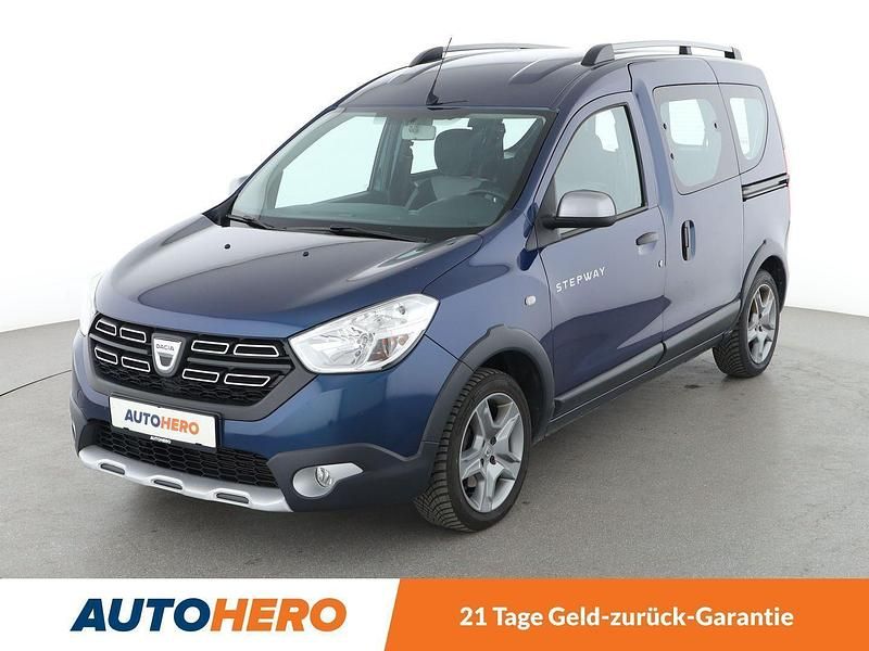 Blau Gebraucht 2019 Dacia Dokker Stepway Van | 15.970 € (Etwas zu teuer) - Bild 1/3
