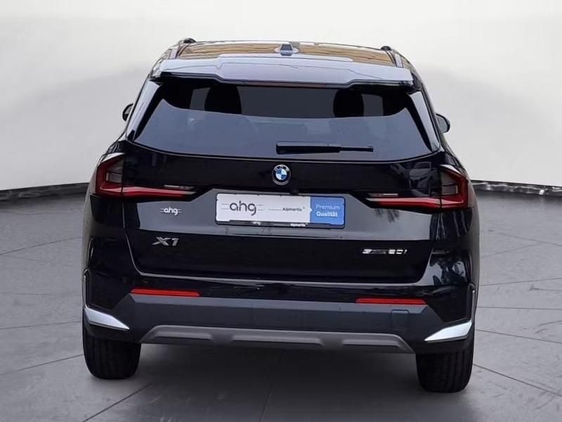 Gebraucht BMW X1 156 PS (114 kW) 2024 Schwarz SUV