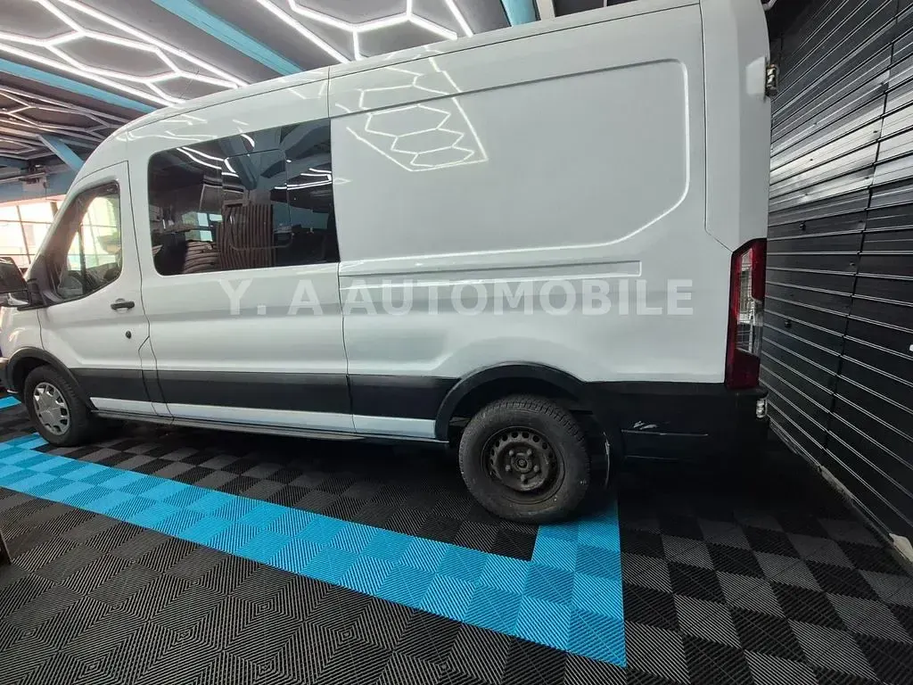 Gebraucht Ford Transit Trend 170 PS (125 kW) 2017 Weiß Van / Kleinbus