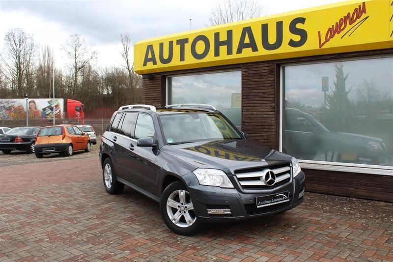 Grau Gebraucht 2011 Mercedes GLK350 SUV | 12.800 € (Fairer Preis) - Bild 1/4